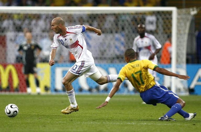 World Cup 2006 - Quater-final, Brazil vs France France s Zinedine s Zidane in action during the World Cup 2006, quater-final, Brazil vs France at the Commerzbank-Arena stadium in Frankfurt, Germany on July 1, 2006. France won 1-0 and advances to World Cup semifinals. Photo by Christian Liewig/ABACAPRESS.COM Frankfurt Germany PUBLICATIONxNOTxINxFRAxESPxUKxUSAxBELxPOL Copyright: xLiewigxChristian/ABACAx 101178_01 LiewigxChristian/ABACAx 101178_01