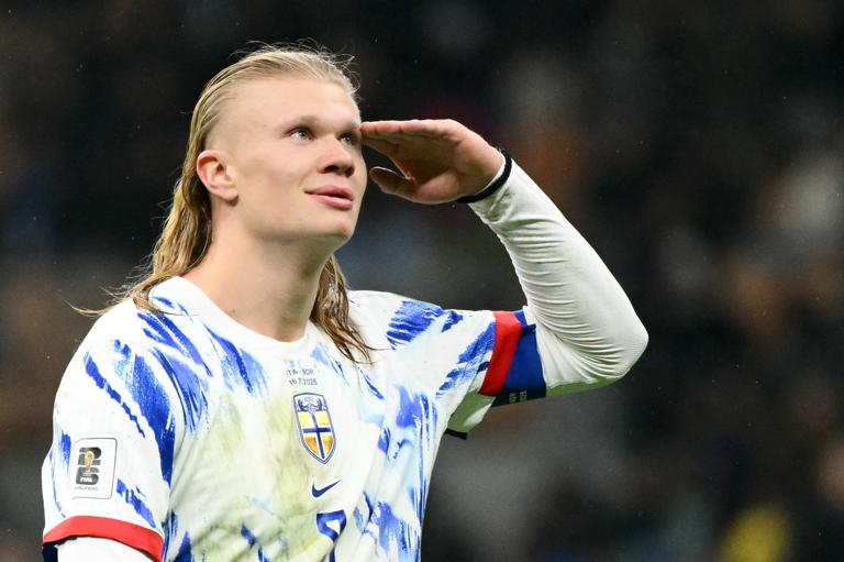 Norway's  captain #09 Erling Braut Haaland celebrates scoring his team's second goal during the FIFA World Cup 2026 European qualification football match between Italy and Norway, at the San Siro Stadium, in Milan, on November 16, 2025. (Photo by Alberto PIZZOLI / AFP) (Photo by ALBERTO PIZZOLI/AFP via Getty Images)          